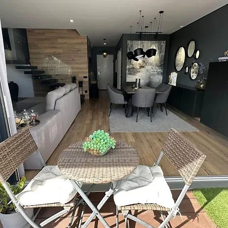 Moradia De Luxo Com Piscina Privada بيت للعطل