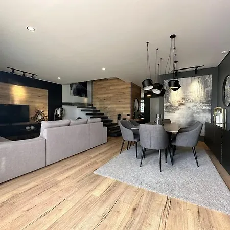 Moradia De Luxo Com Piscina Privada Σπίτι διακοπών *